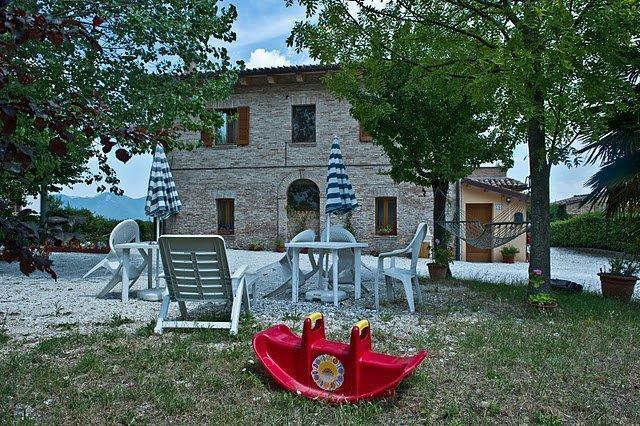 Hotel Antica Loggia à Fabriano Extérieur photo